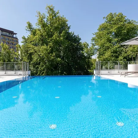 Lägenhet Seaside Nadmorskie Tarasy Kolobrzeg- Basen & Sauna & Jacuzzi & Fitness W Cenie Pobytu Kołobrzeg