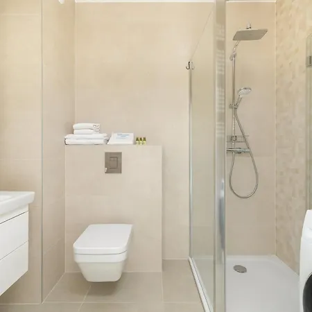 Seaside Nadmorskie Tarasy Kolobrzeg- Basen & Sauna & Jacuzzi & Fitness W Cenie Pobytu Lägenhet *